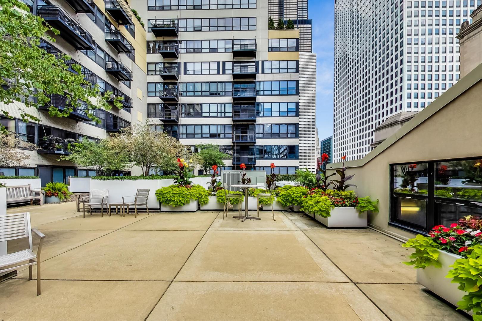 130 S Canal Street Unit: 225