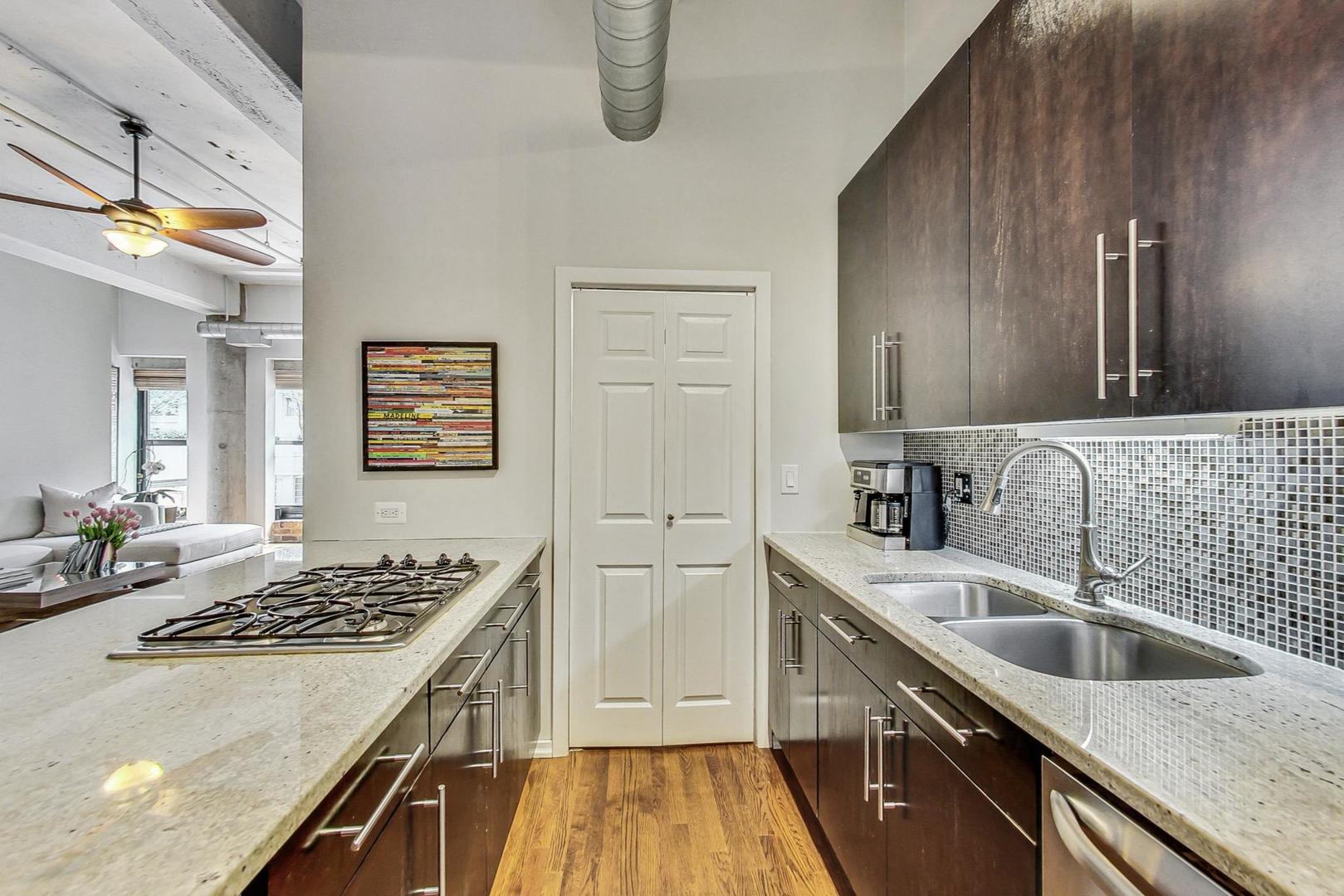 130 S Canal Street Unit: 225