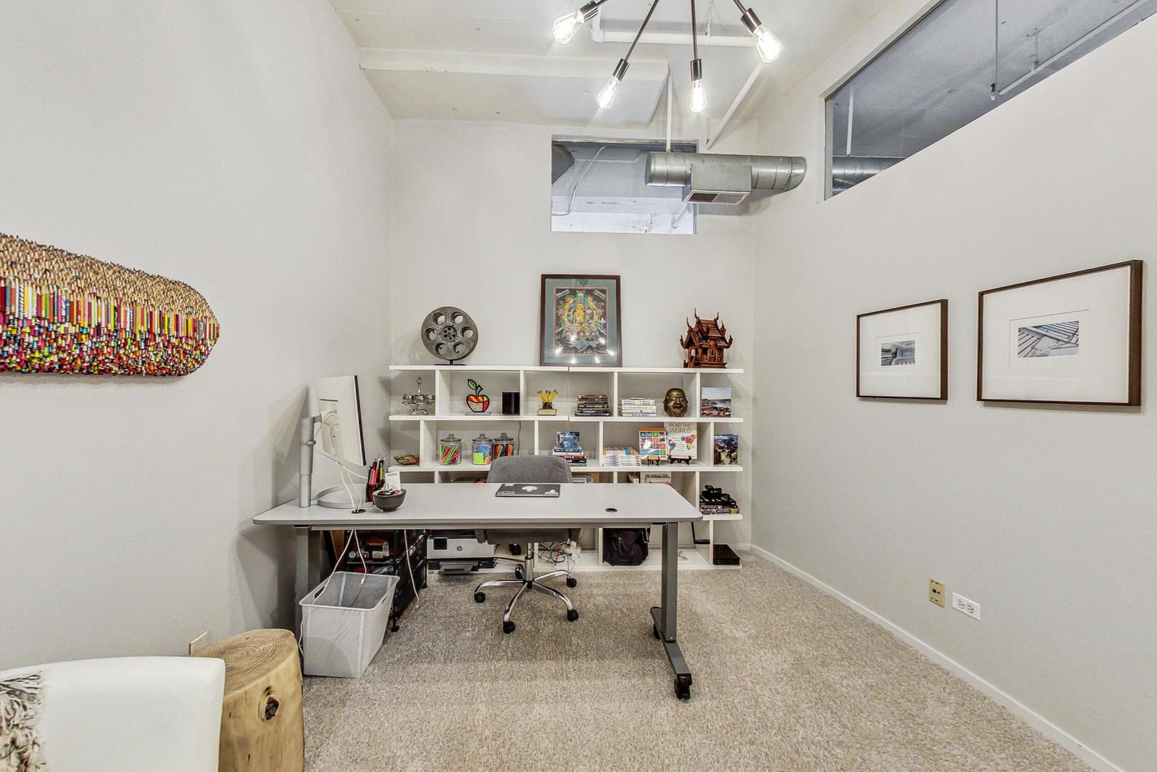 130 S Canal Street Unit: 225