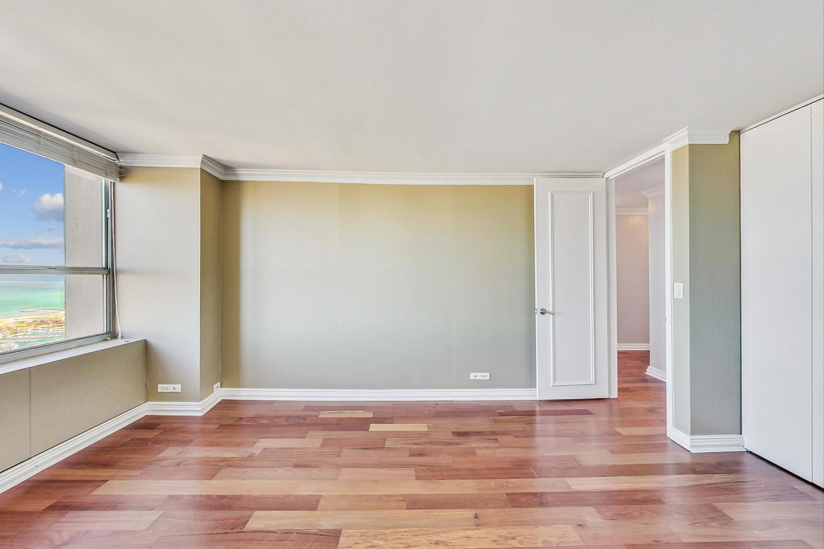 655 W Irving Park Road Unit: 4902