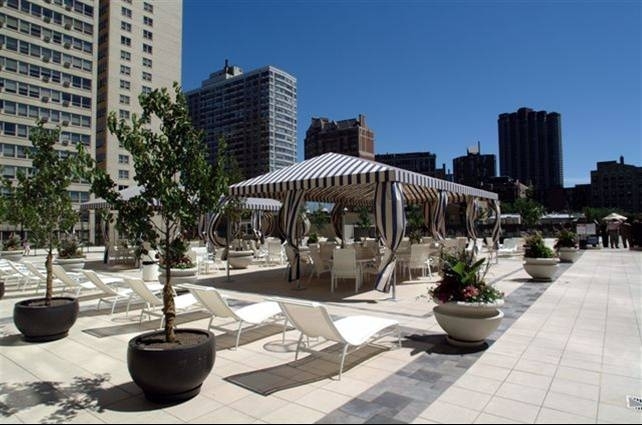 655 W Irving Park Road Unit: 4902