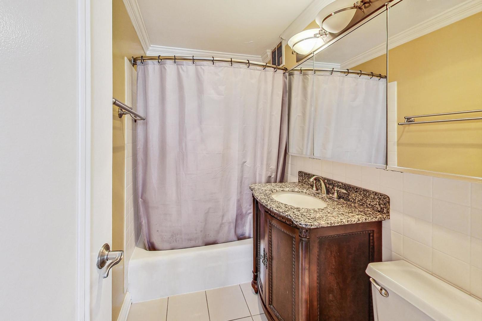 655 W Irving Park Road Unit: 4902