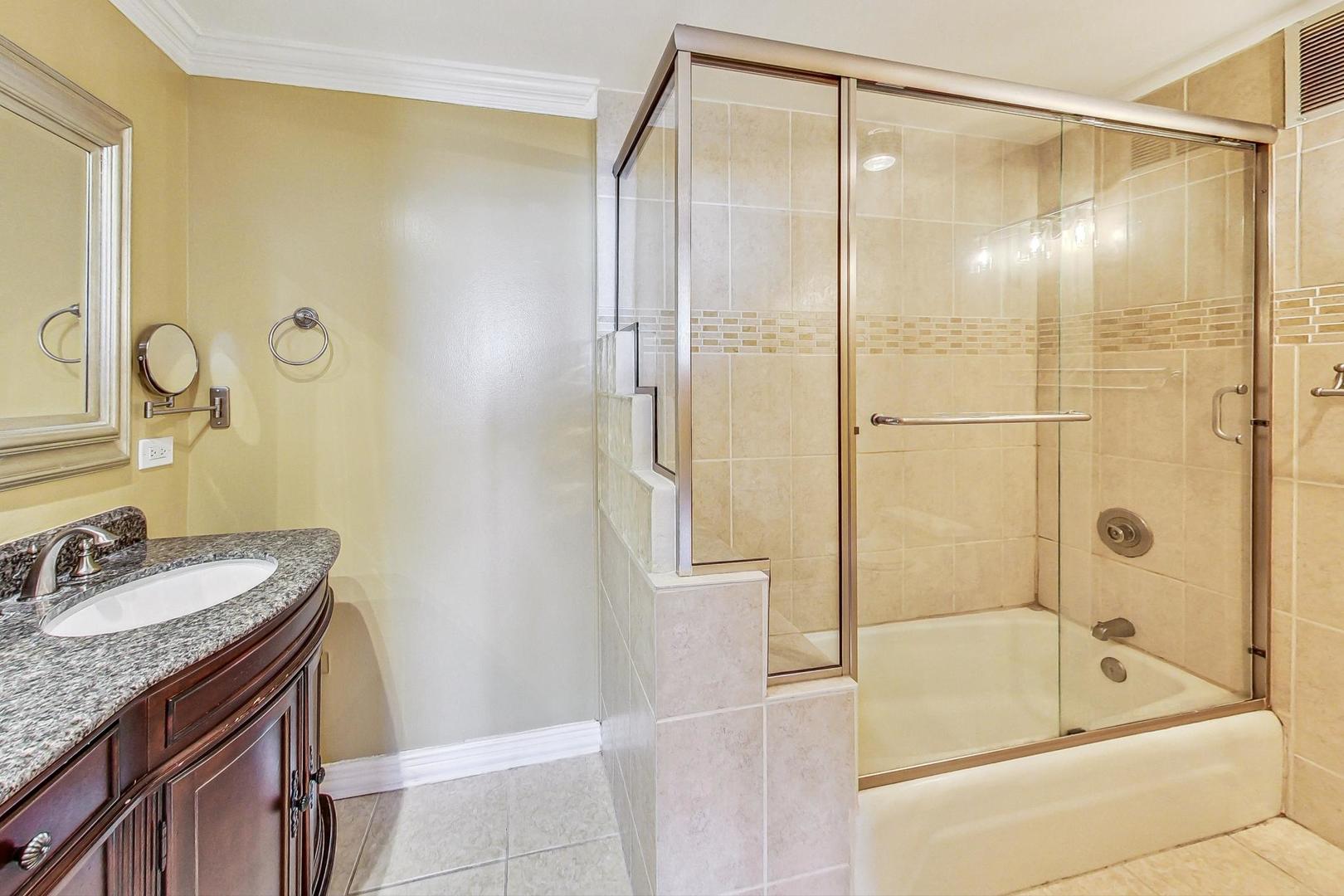 655 W Irving Park Road Unit: 4902