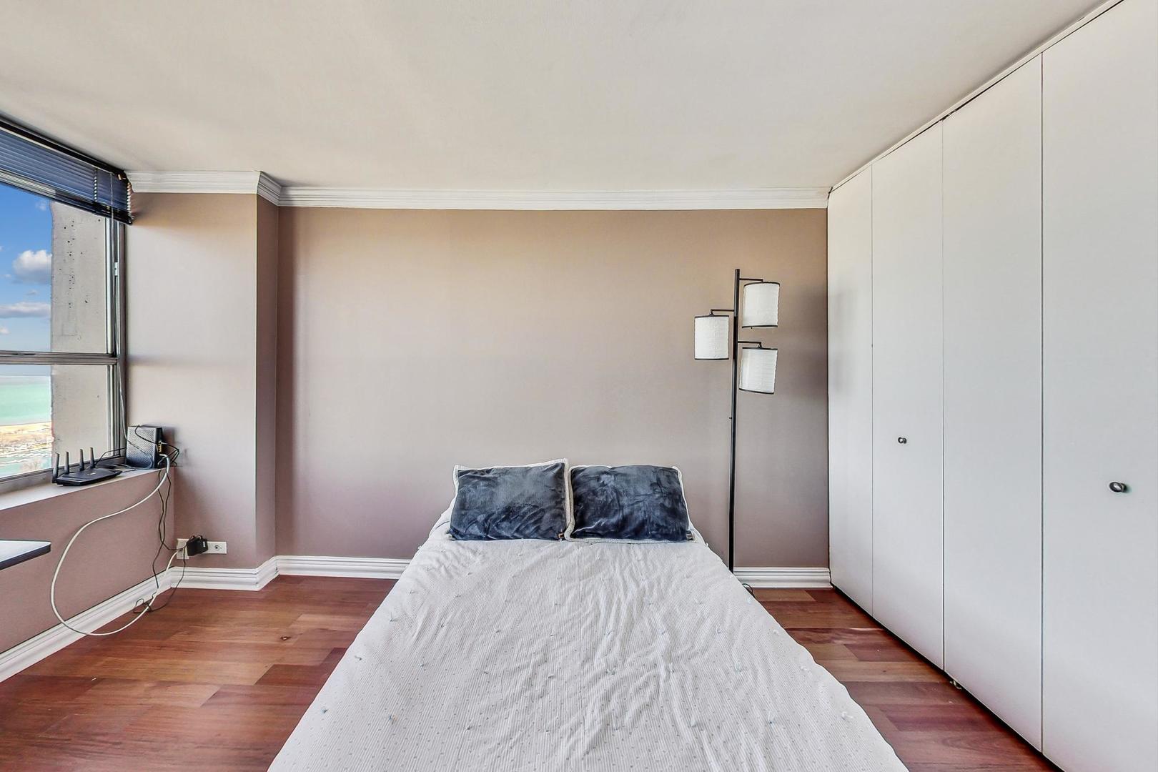 655 W Irving Park Road Unit: 4902