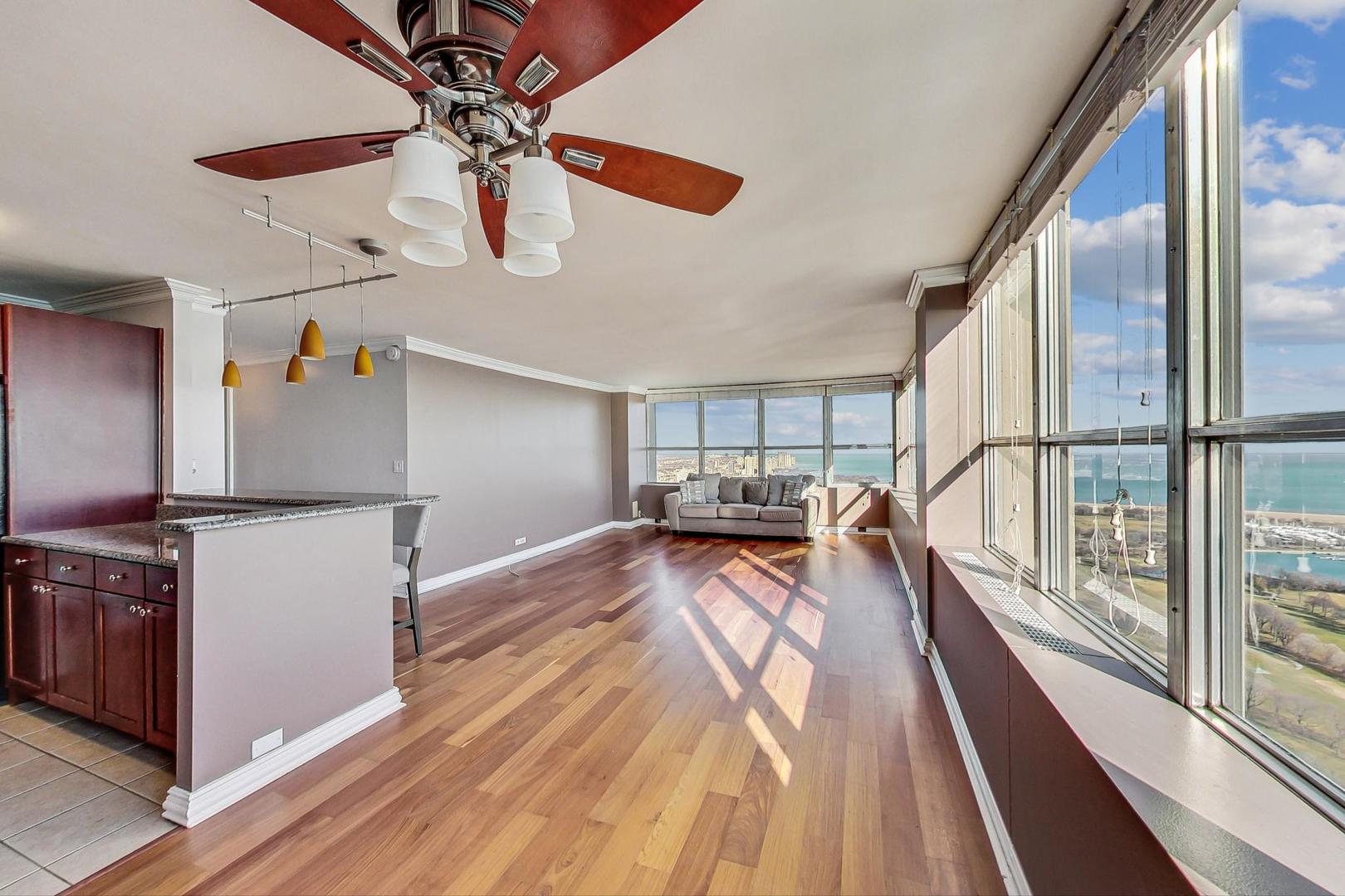 655 W Irving Park Road Unit: 4902