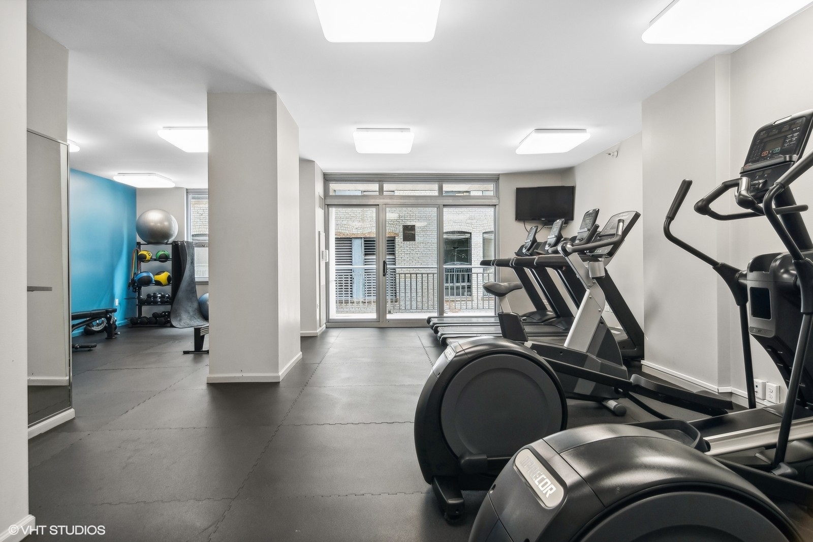 125 S Jefferson Street Unit: 3009