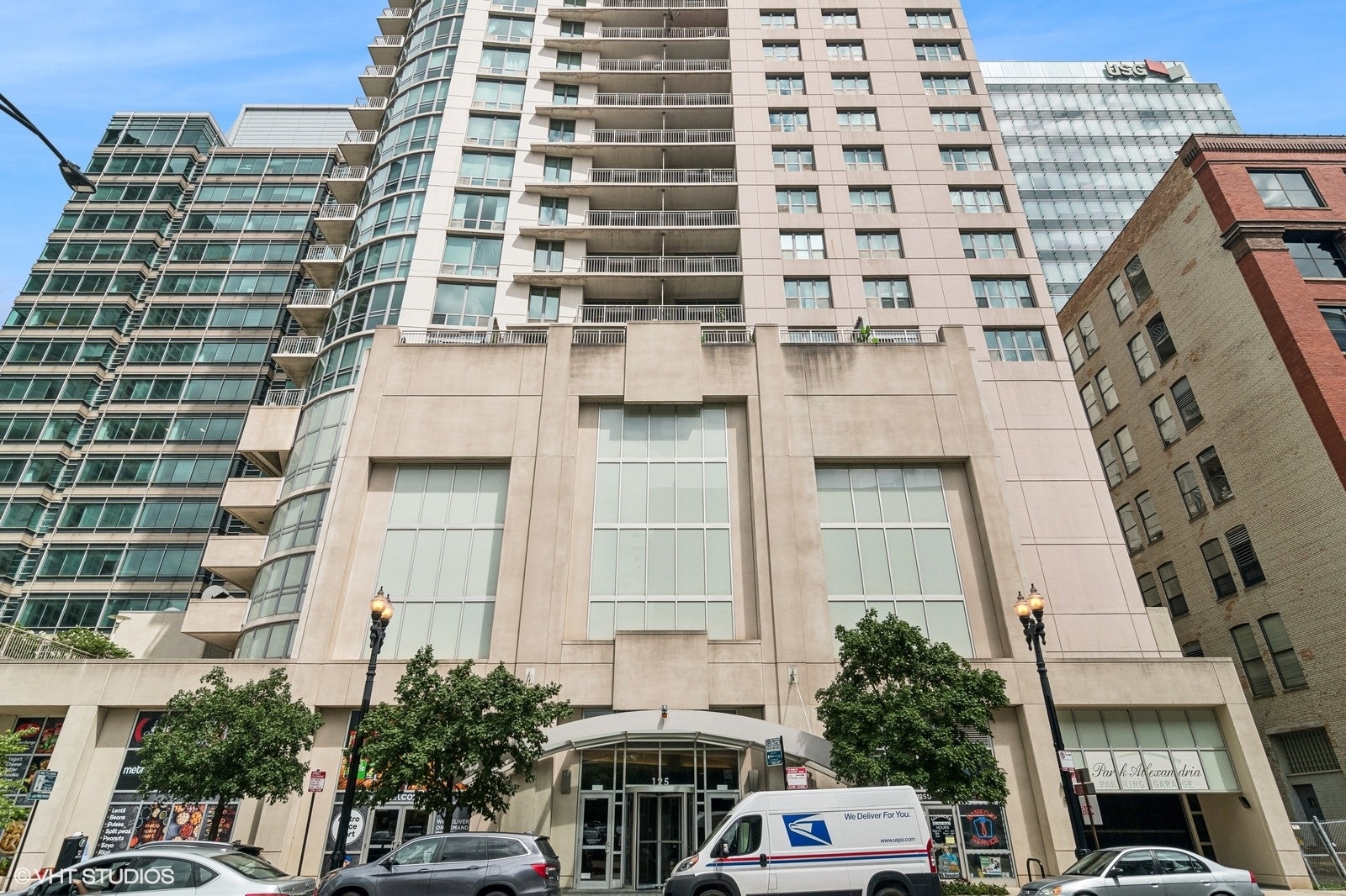 125 S Jefferson Street Unit: 3009