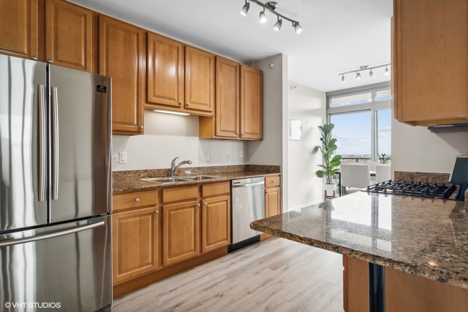 125 S Jefferson Street Unit: 3009