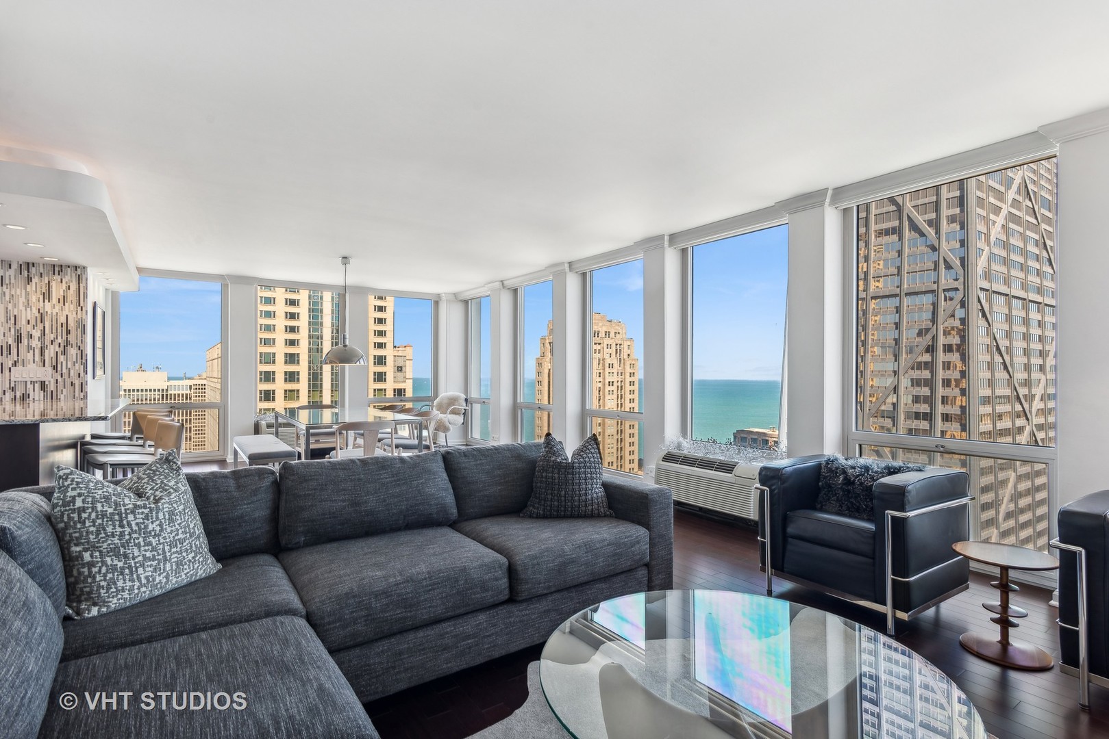 111 E CHESTNUT Street Unit: 45A