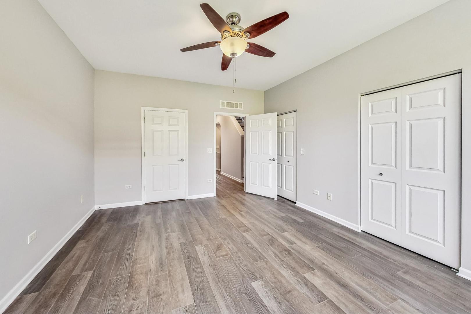 2505 S Calumet Avenue