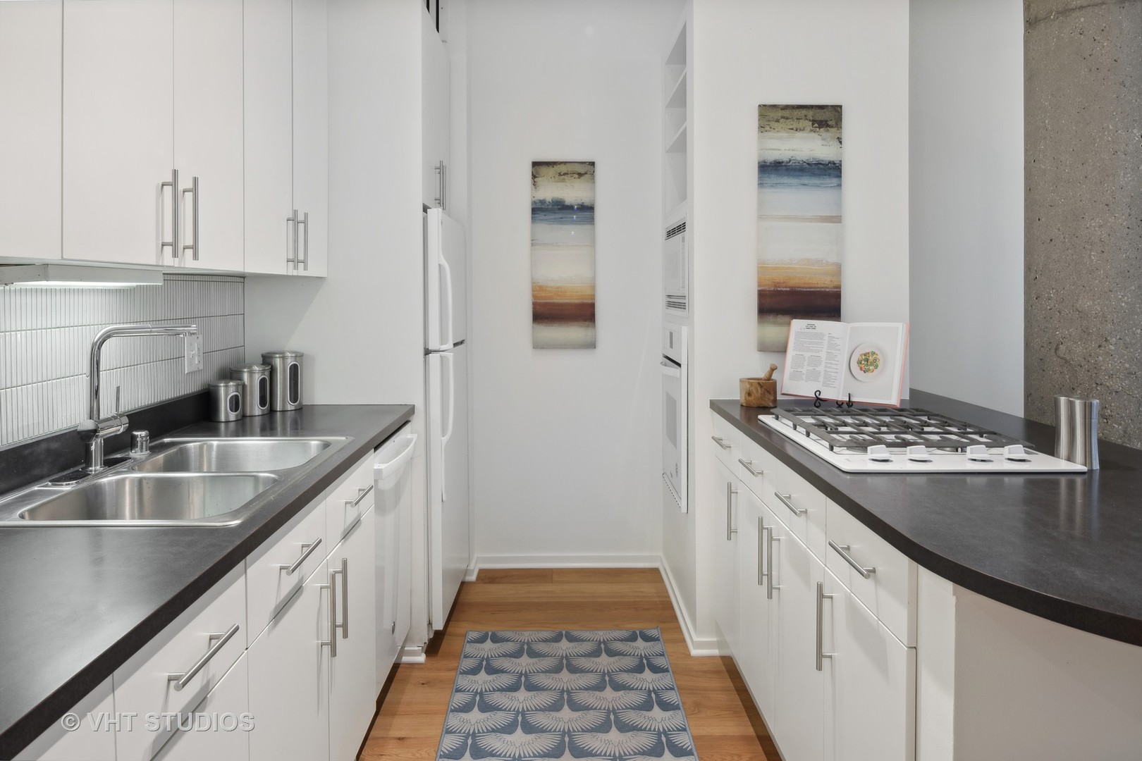 130 S Canal Street Unit: 309