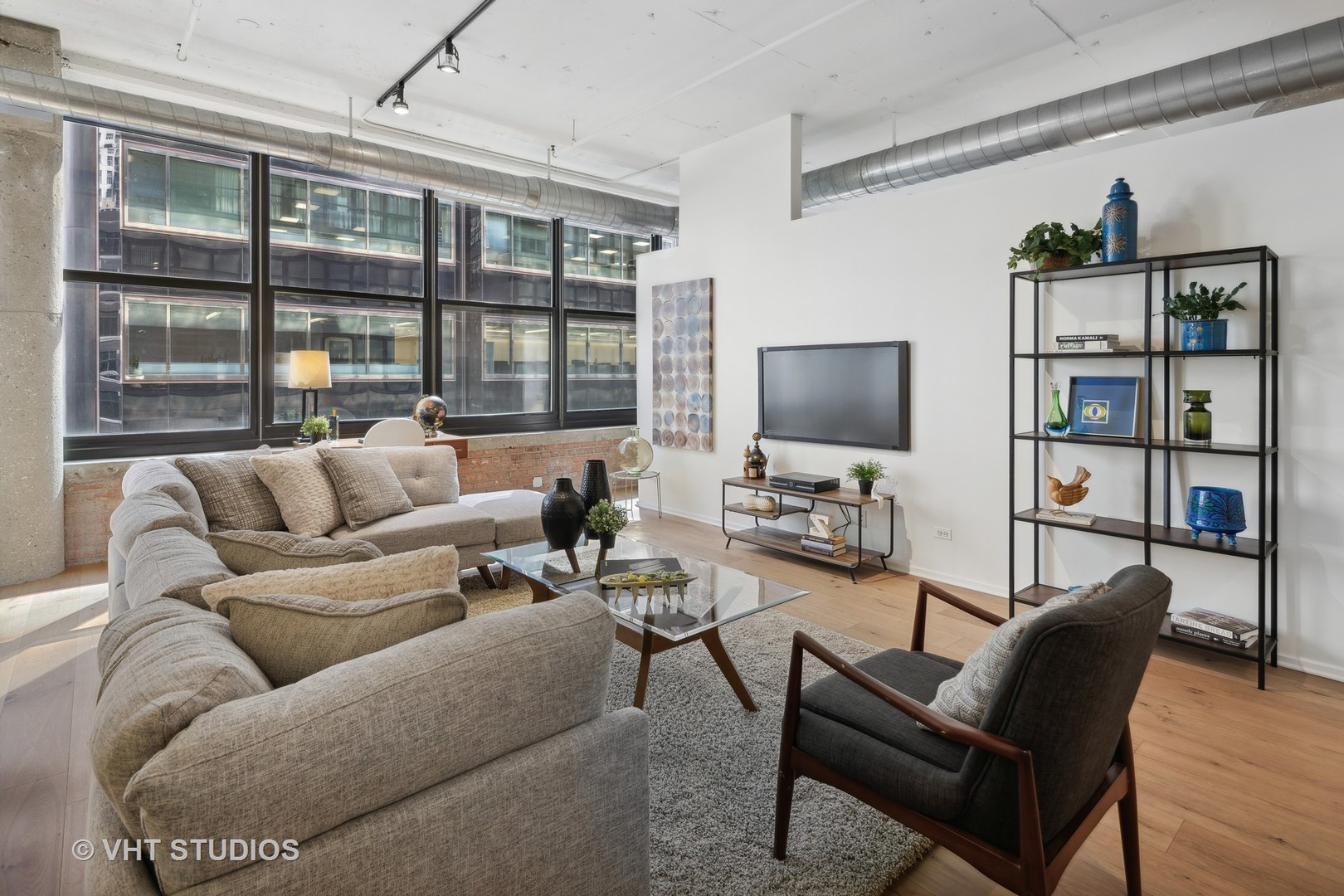 130 S Canal Street Unit: 309