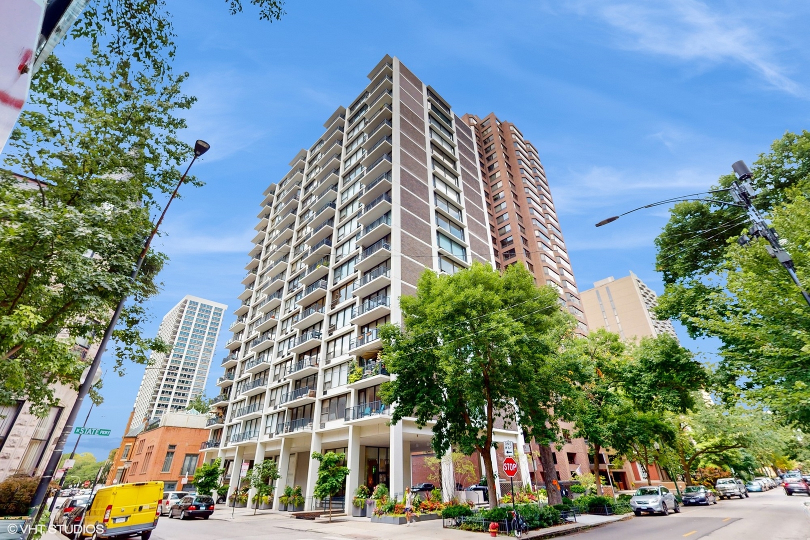 1400 N State Parkway Unit: 3B