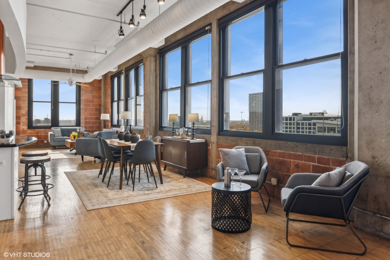 728 W Jackson Boulevard Unit: 1007