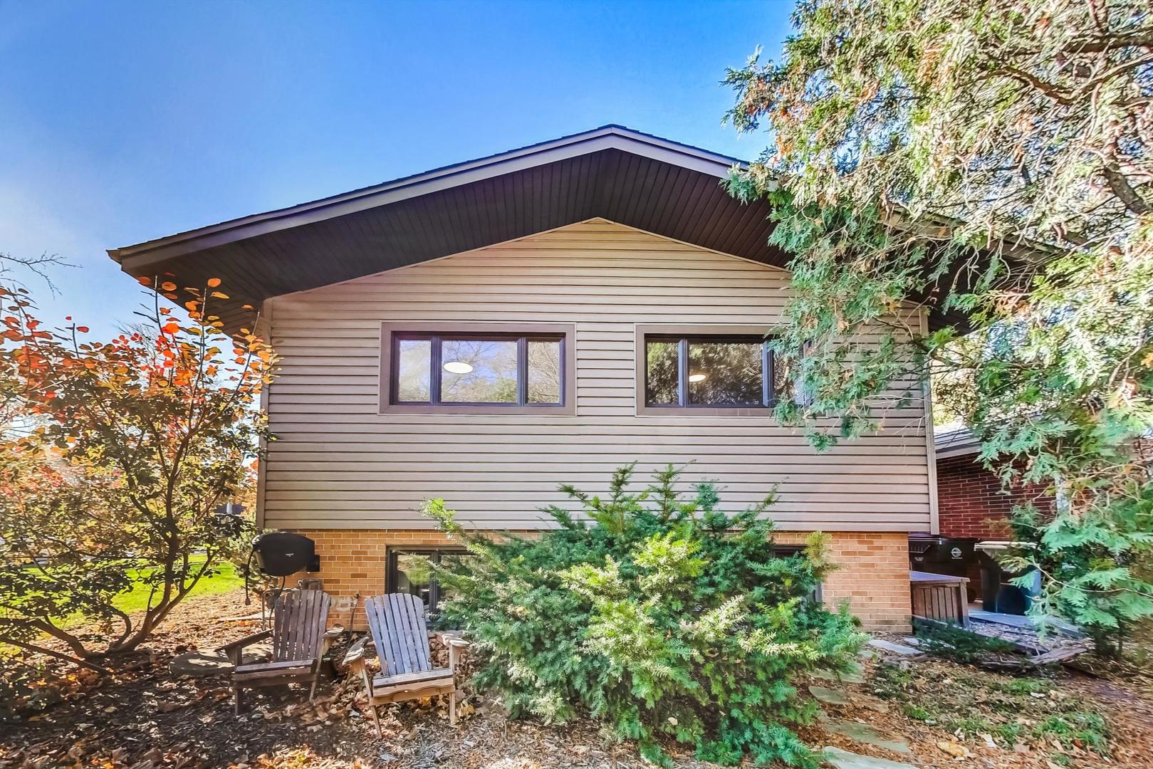 914 S Chester Avenue