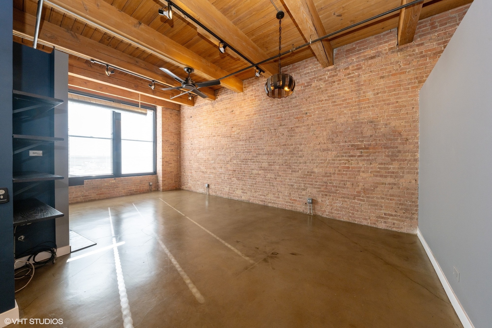 728 W Jackson Boulevard Unit: 316