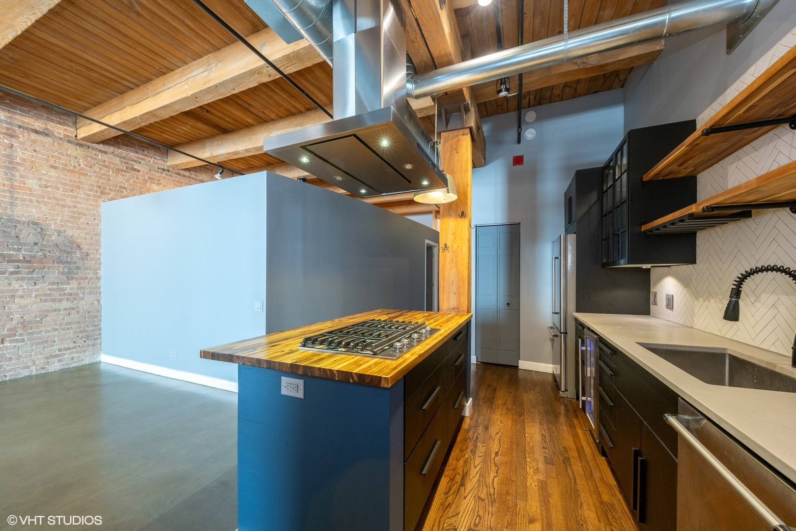 728 W Jackson Boulevard Unit: 316