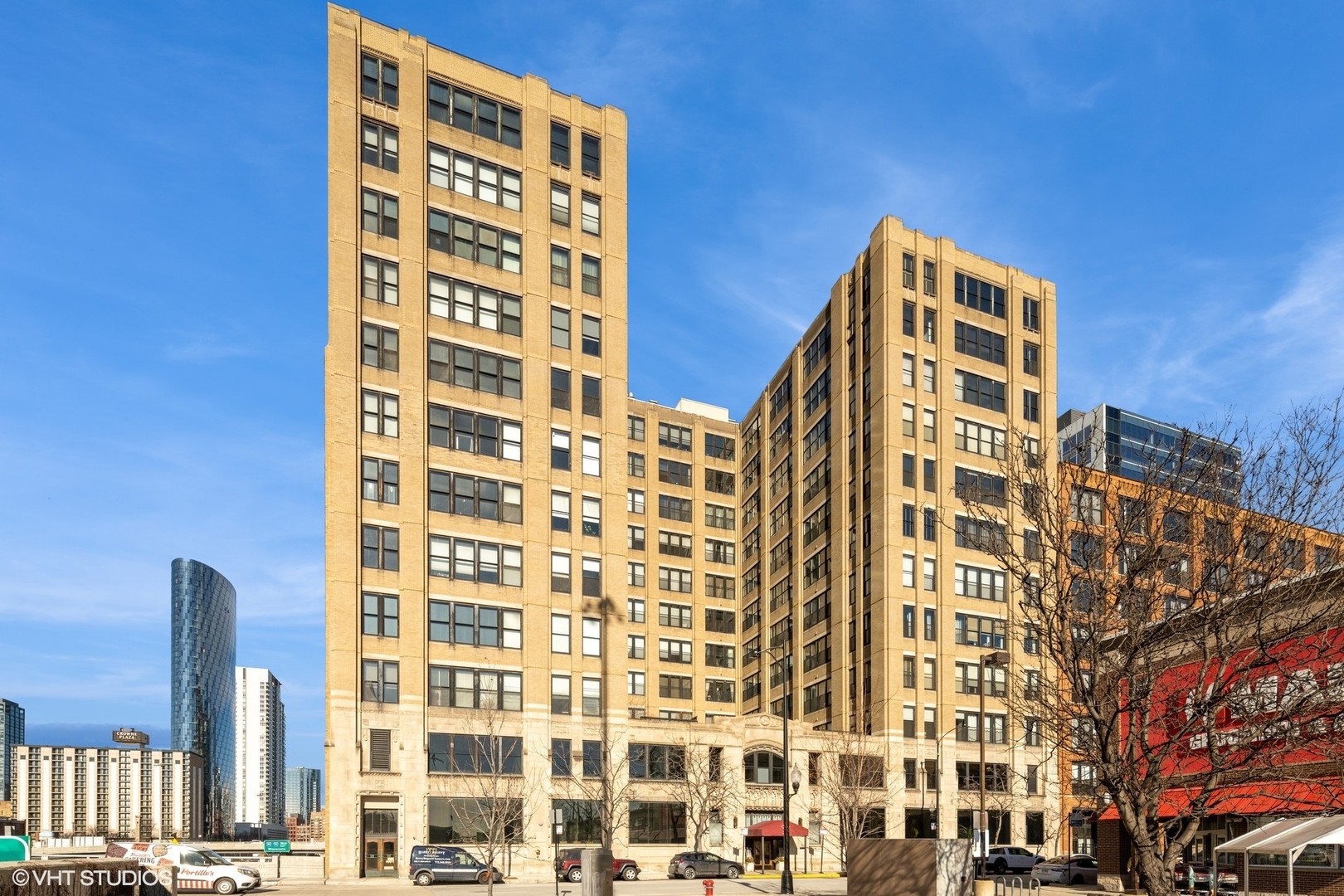 728 W Jackson Boulevard Unit: 316