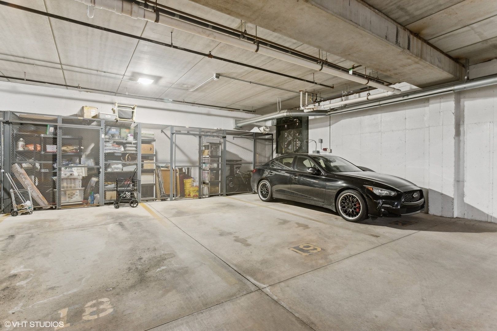 0S099 Lee Street Unit: 302