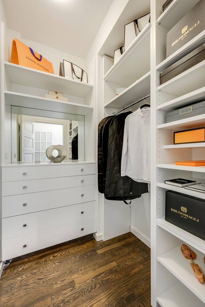 839 W Wrightwood Avenue