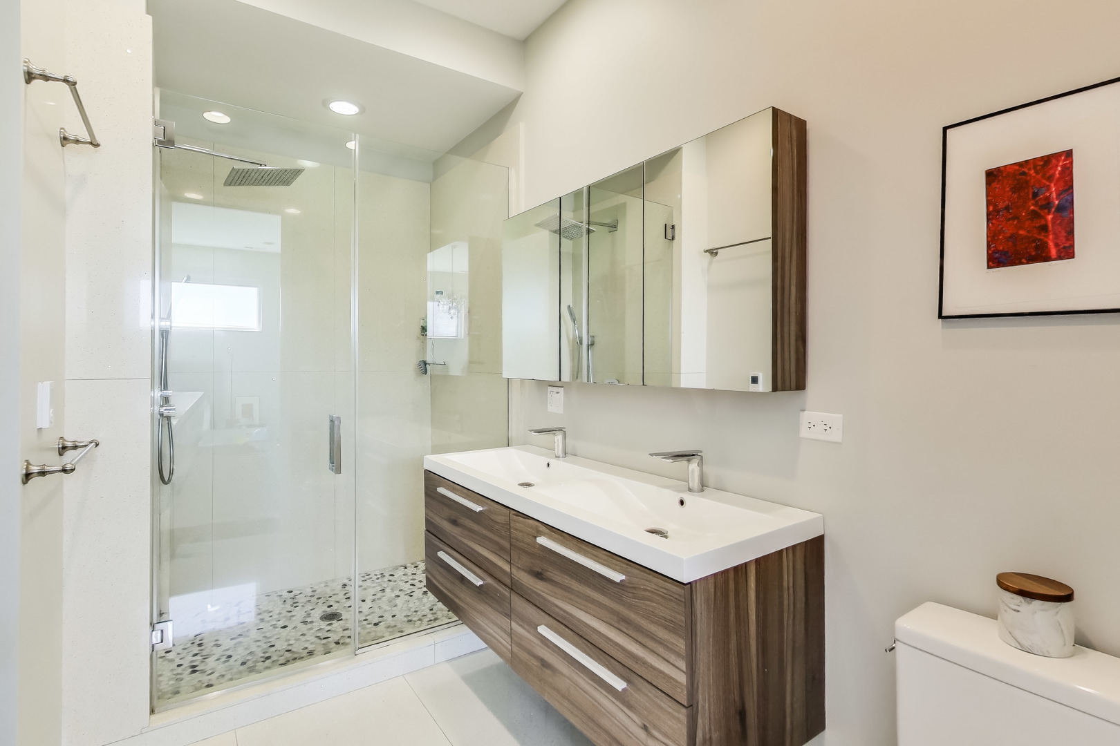 1457 W Erie Street Unit: 3