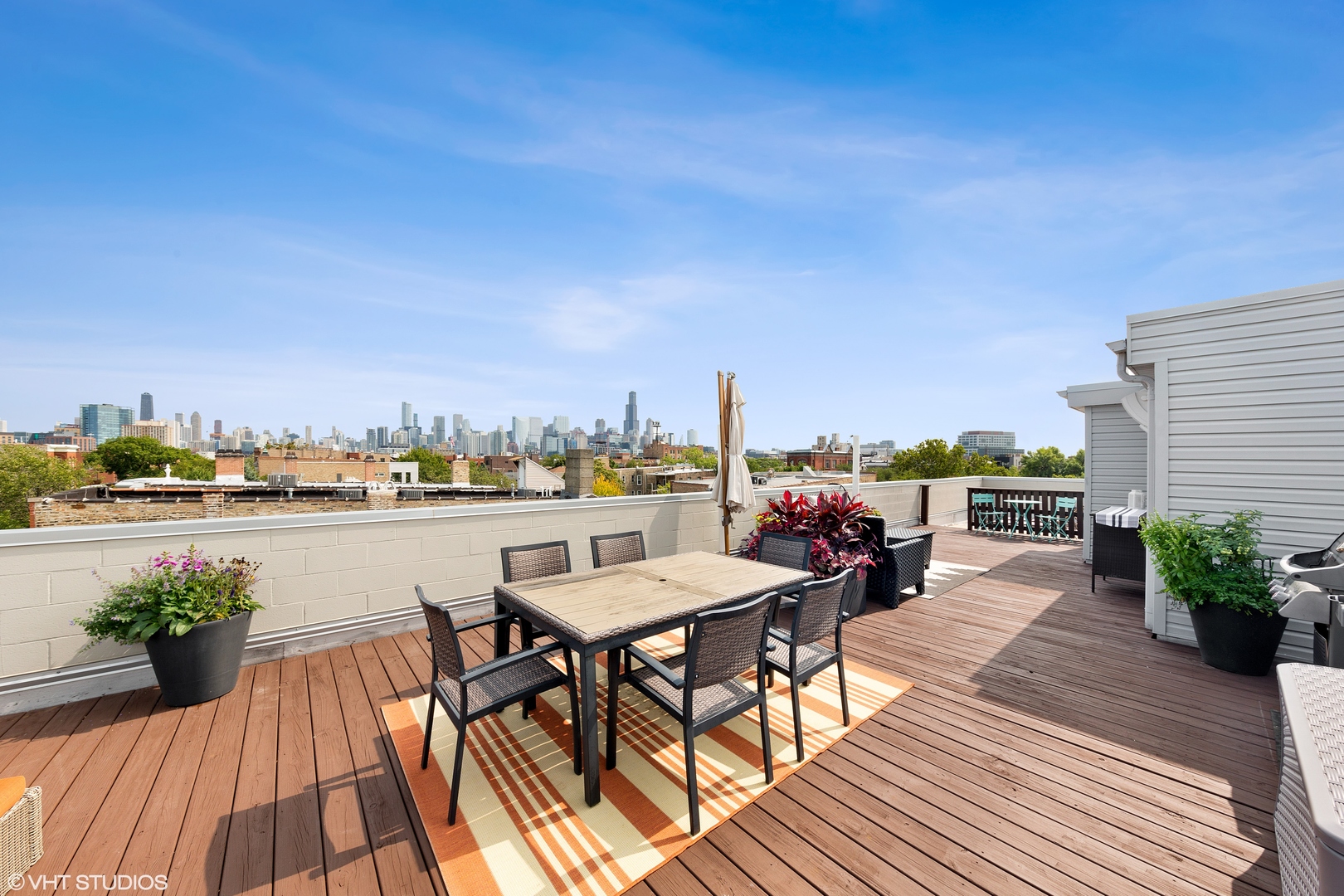 1457 W Erie Street Unit: 3