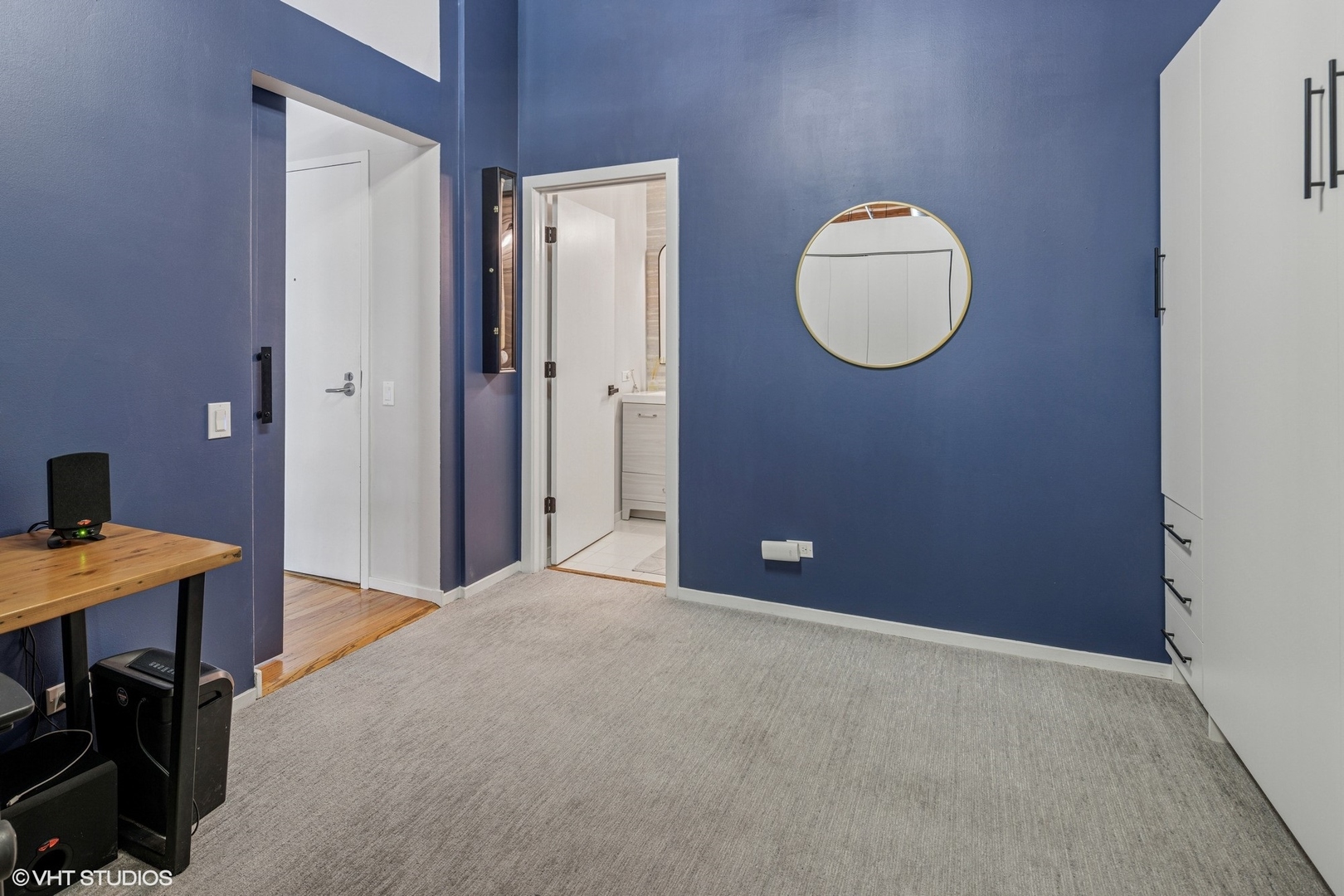 728 W Jackson Boulevard Unit: 423