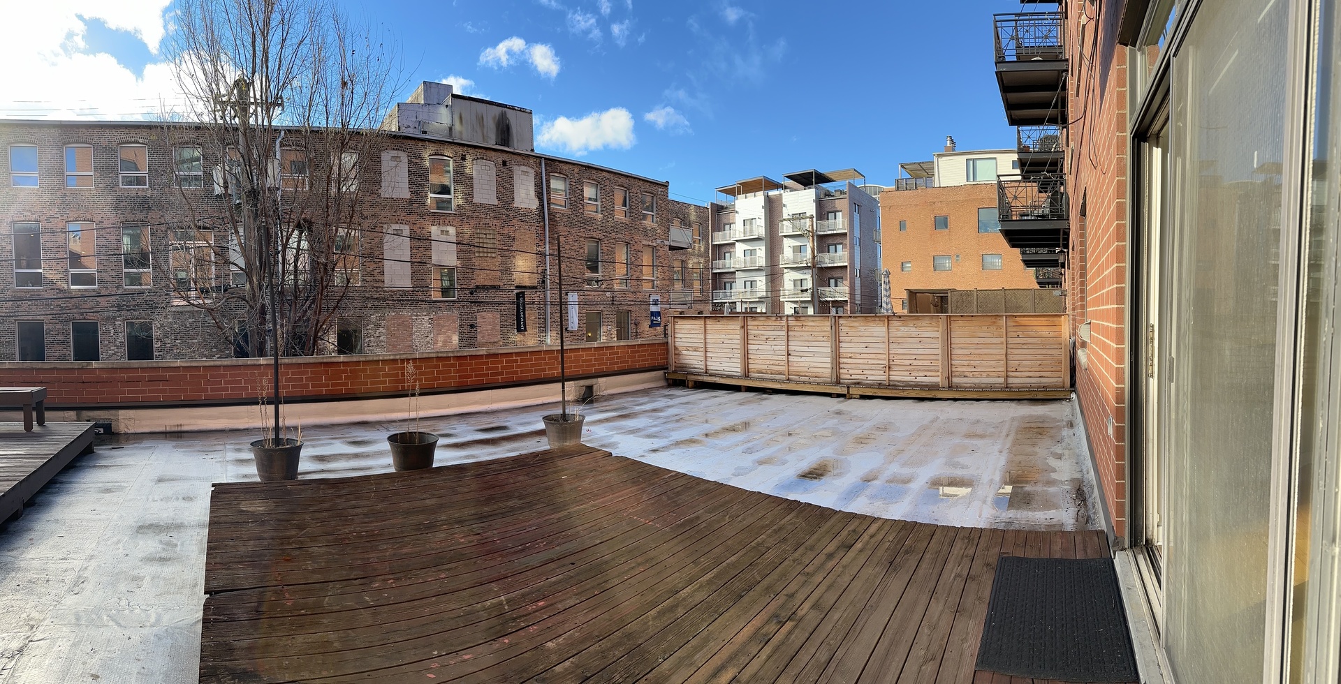 1155 W MADISON Avenue Unit: 210