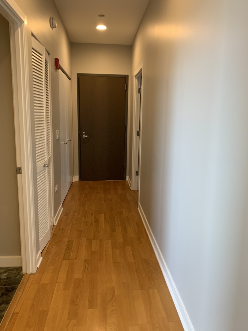 737 W Washington Boulevard Unit: 3407