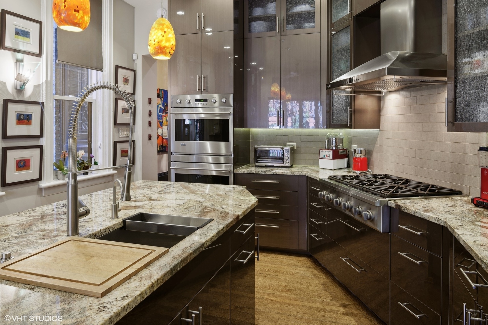 2123 N Sedgwick Street