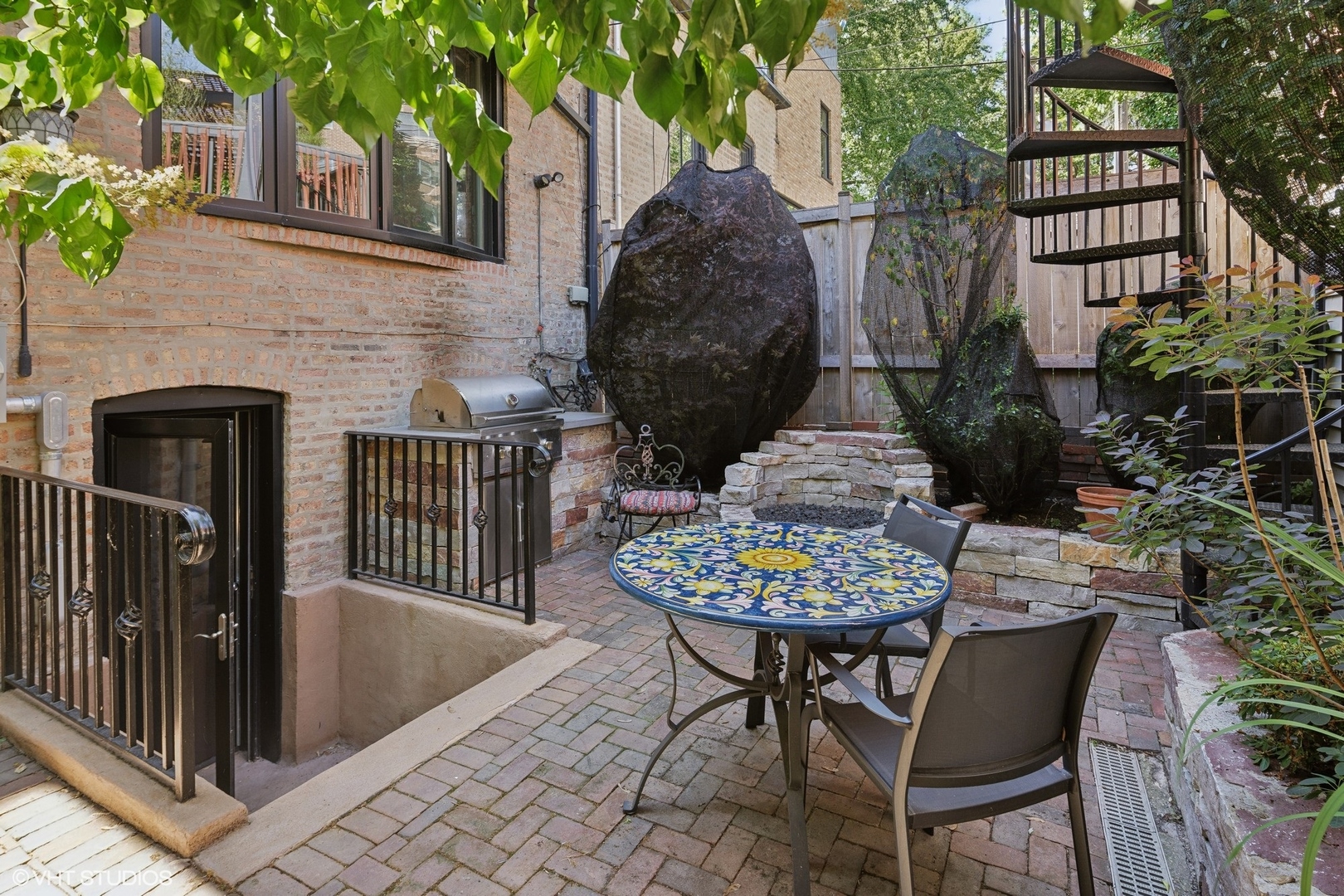 2123 N Sedgwick Street