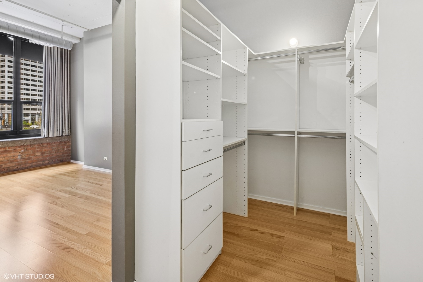 130 S CANAL Street Unit: 216