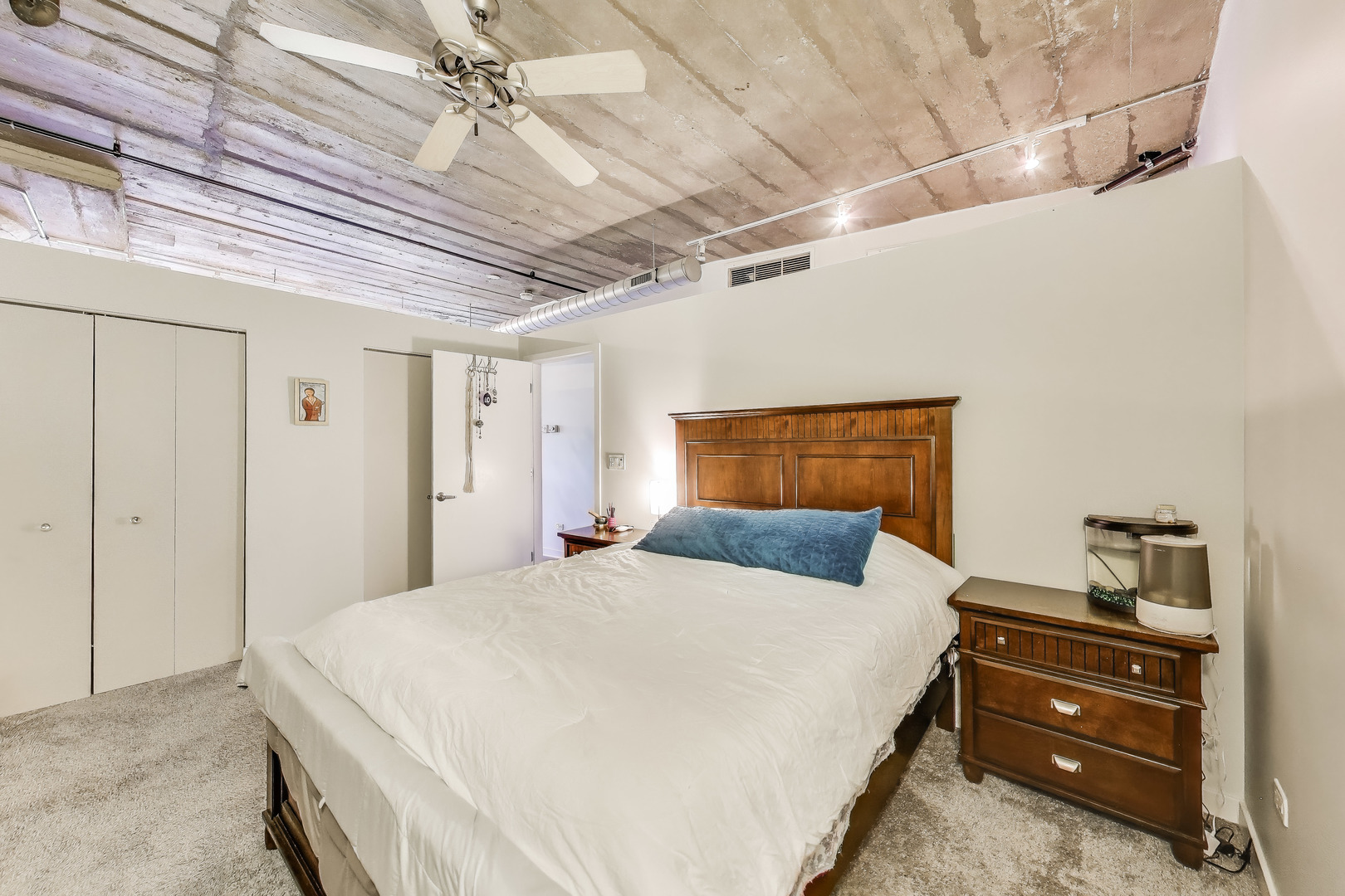 1151 W 14th Place Unit: 236