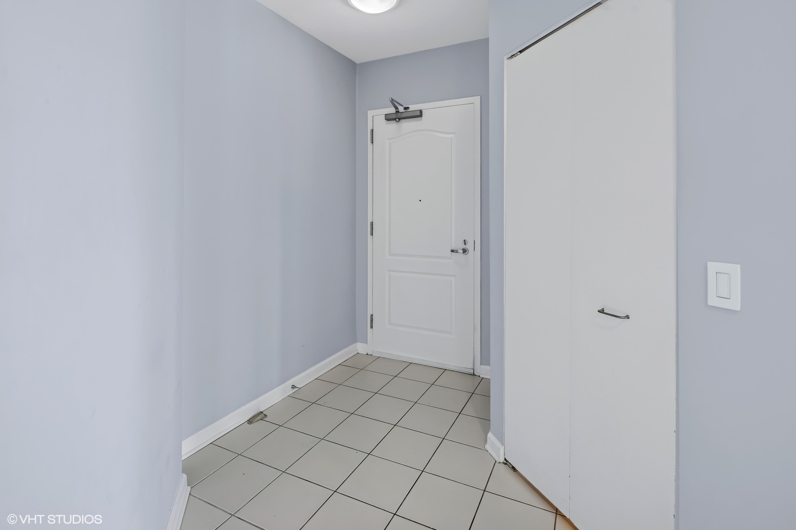 125 S JEFFERSON Street Unit: 802