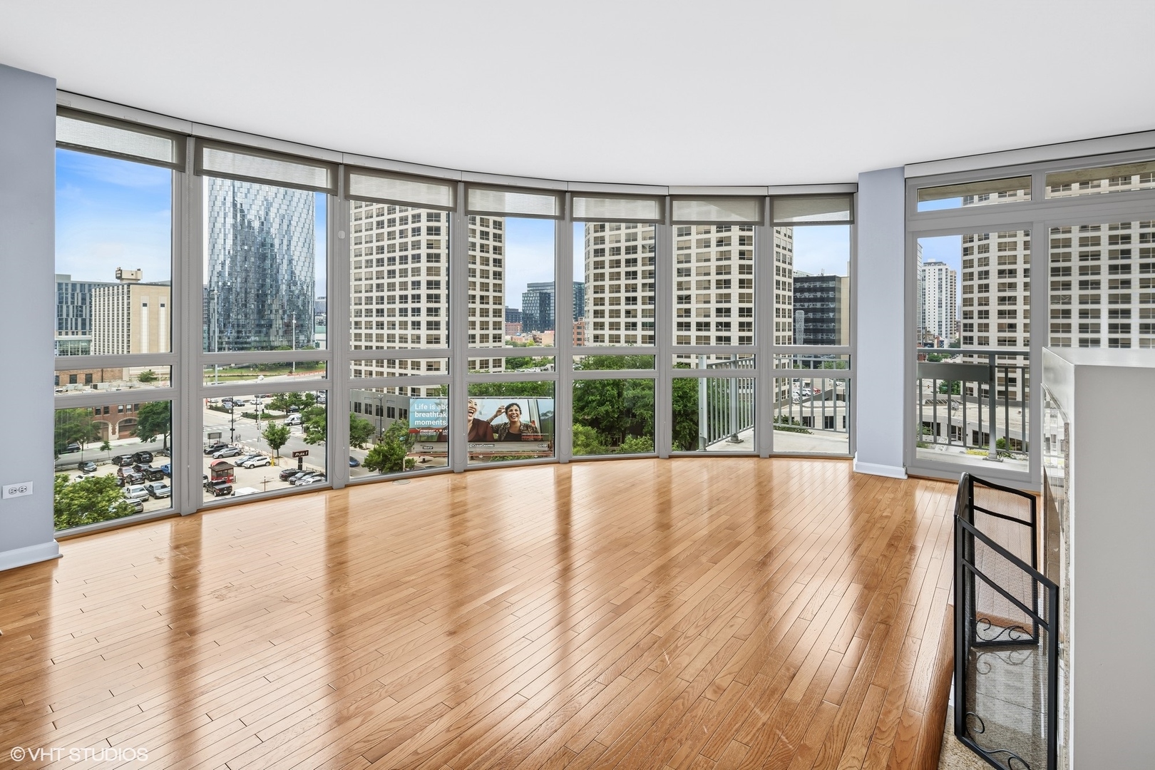 125 S JEFFERSON Street Unit: 802