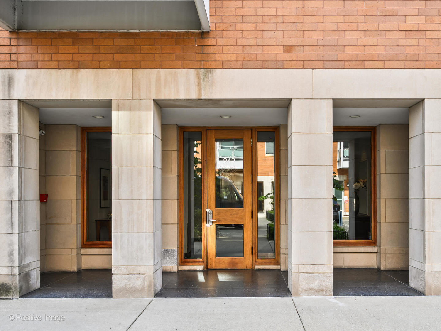 949 W Madison Street Unit: B409