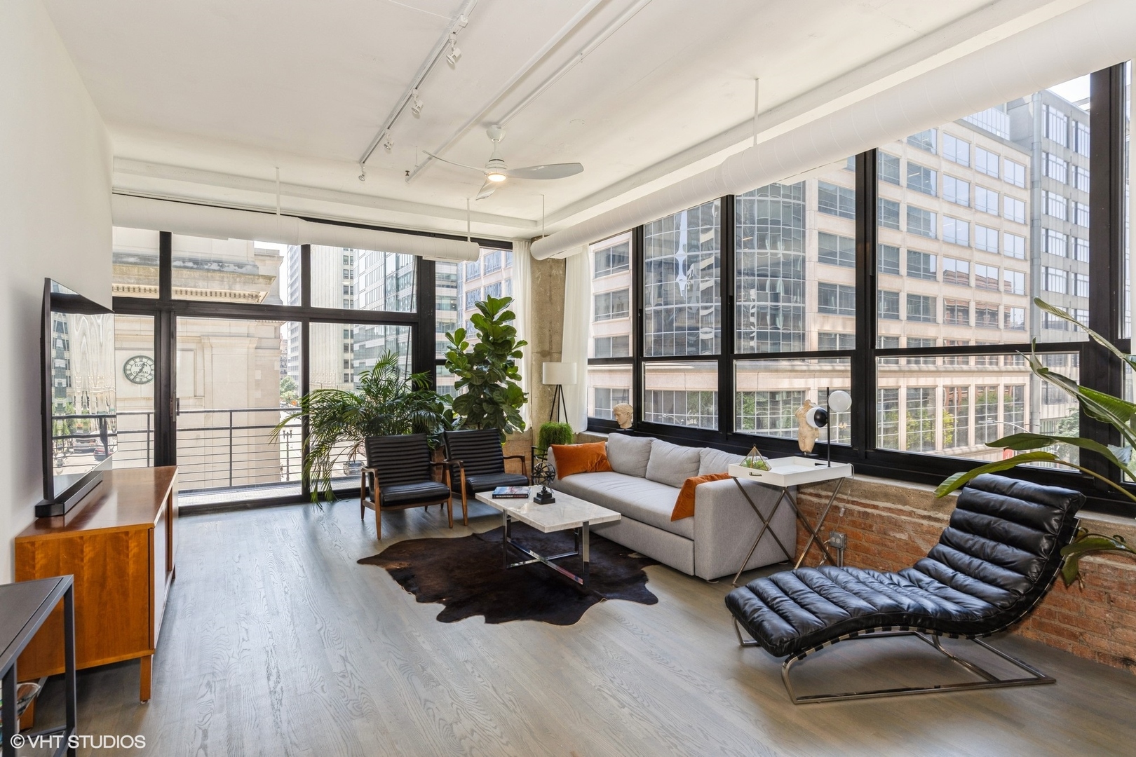 130 S Canal Street Unit: 303