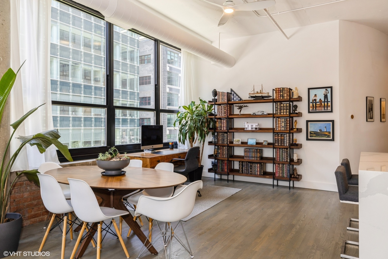 130 S Canal Street Unit: 303