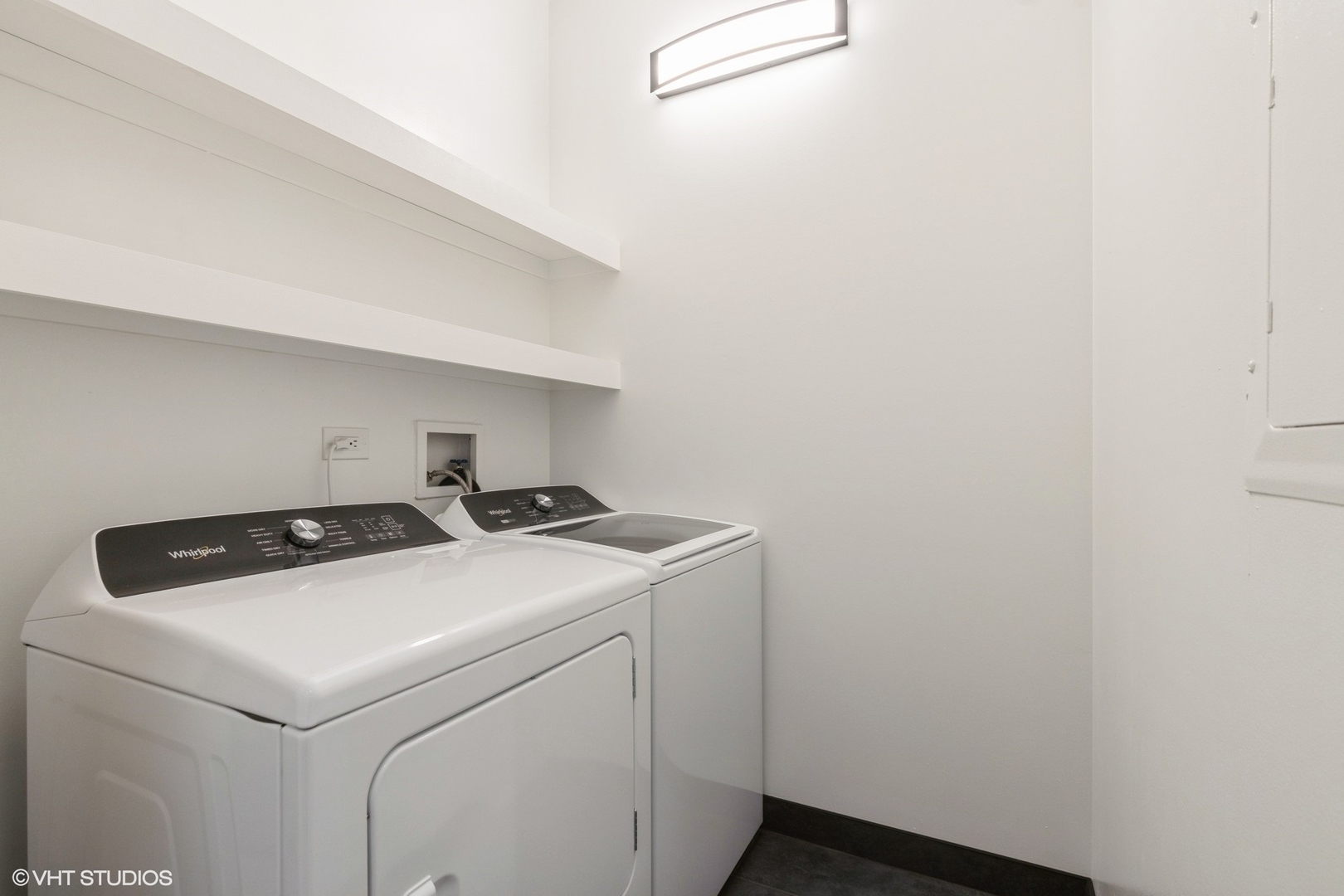 130 S Canal Street Unit: 303