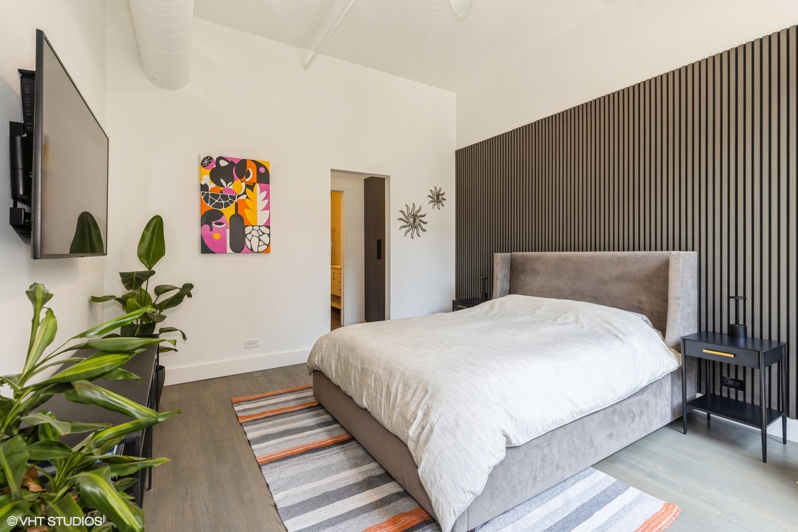 130 S Canal Street Unit: 303