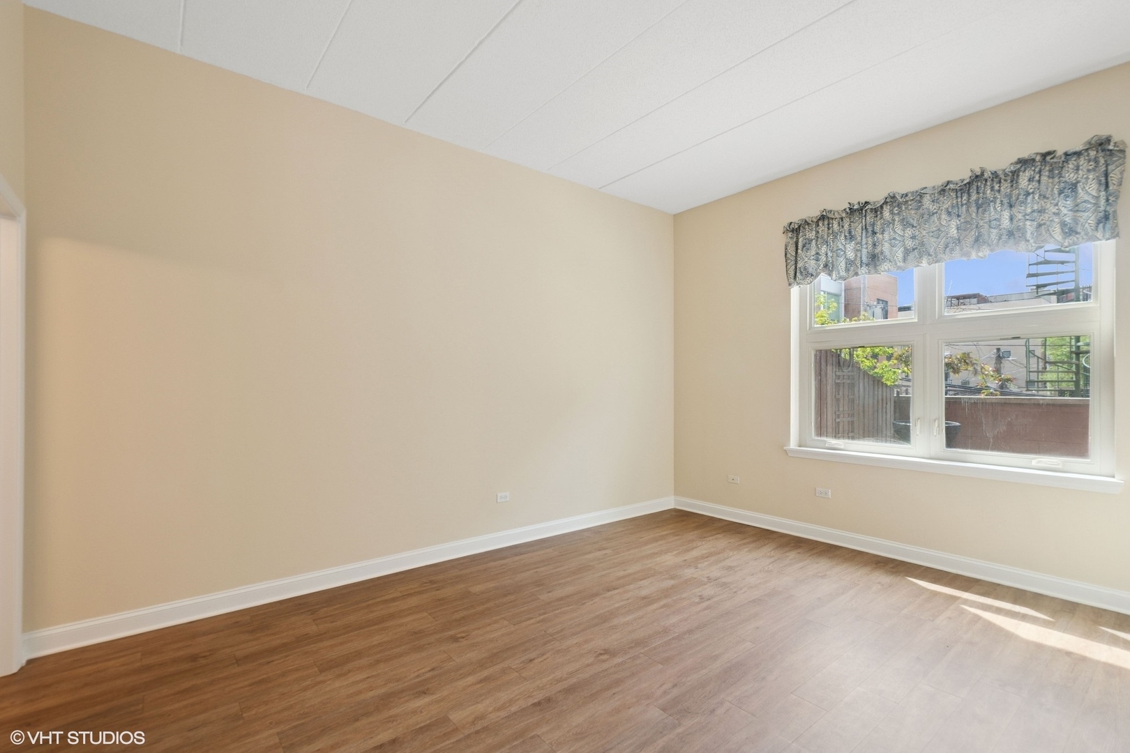 1301 W Washington Boulevard Unit: 203