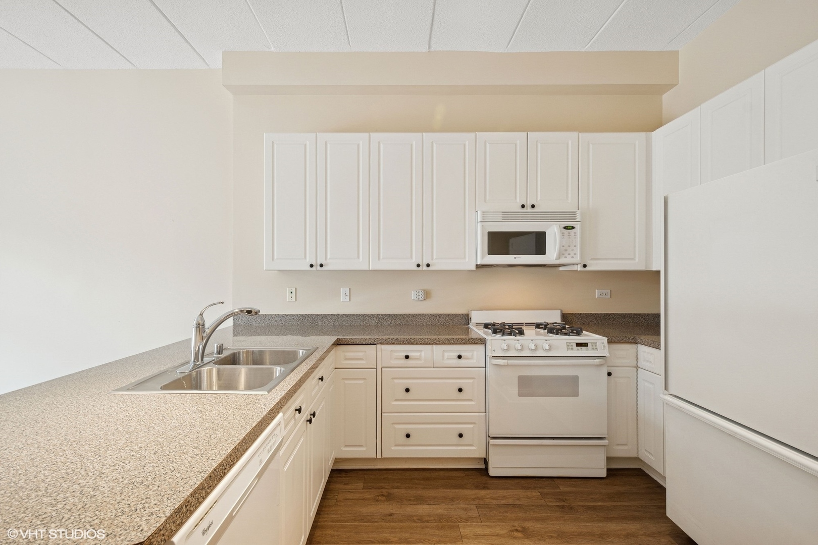 1301 W Washington Boulevard Unit: 203