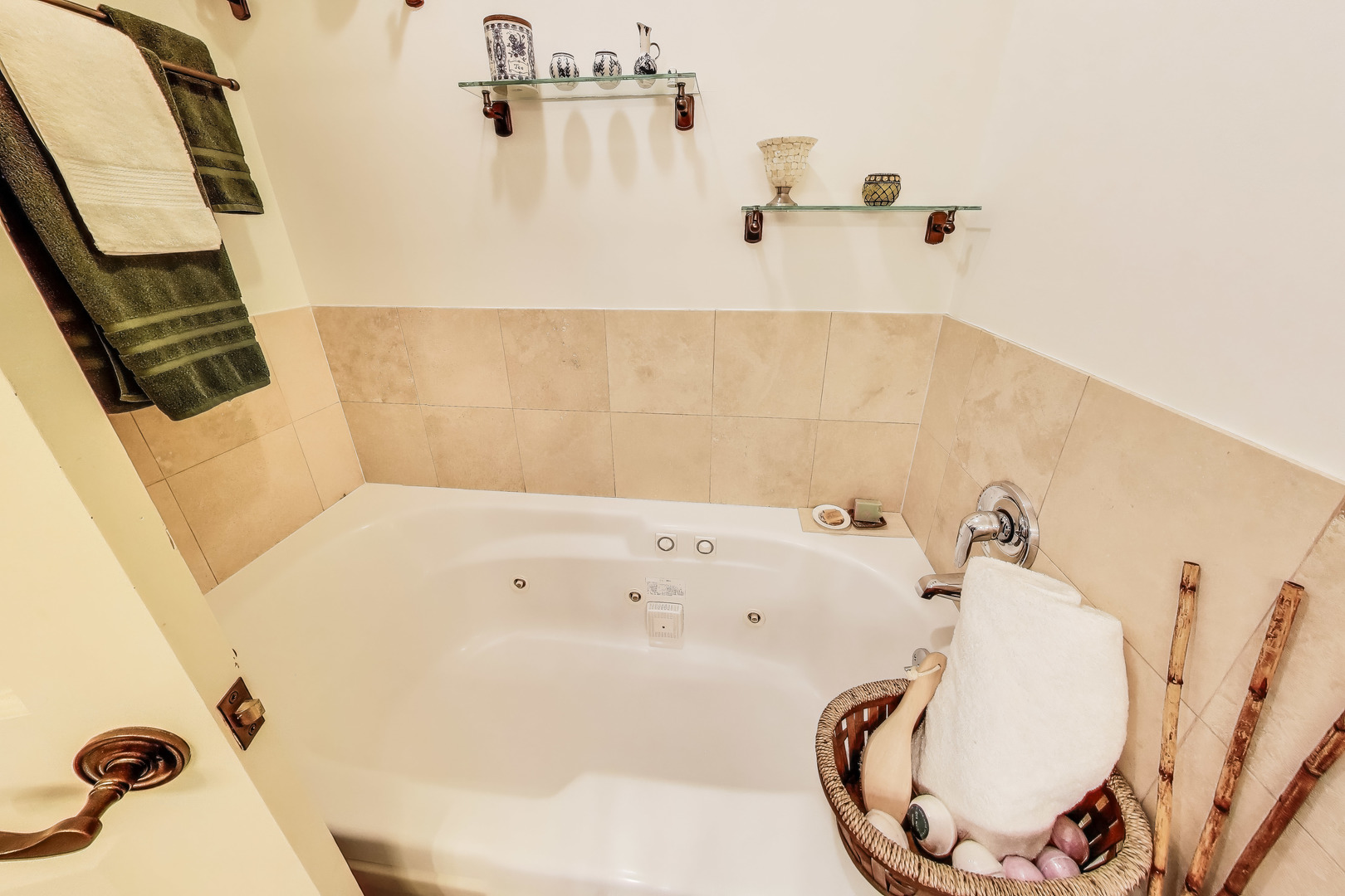 520 N Halsted Street Unit: 318