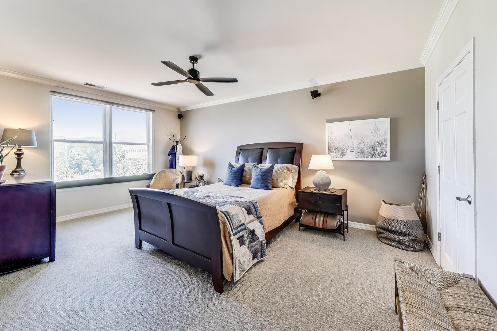 520 N Halsted Street Unit: 318