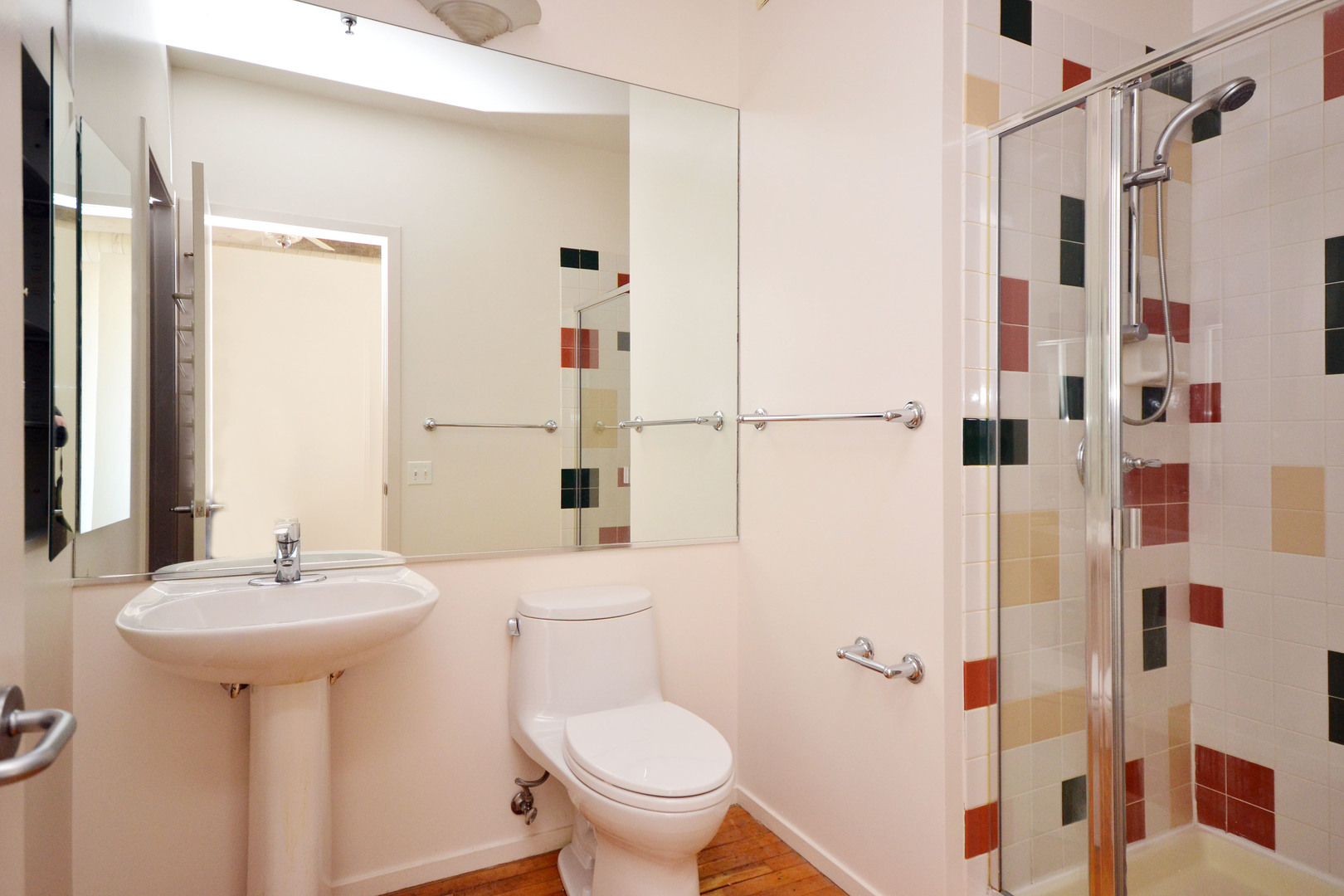 728 W Jackson Boulevard Unit: 703