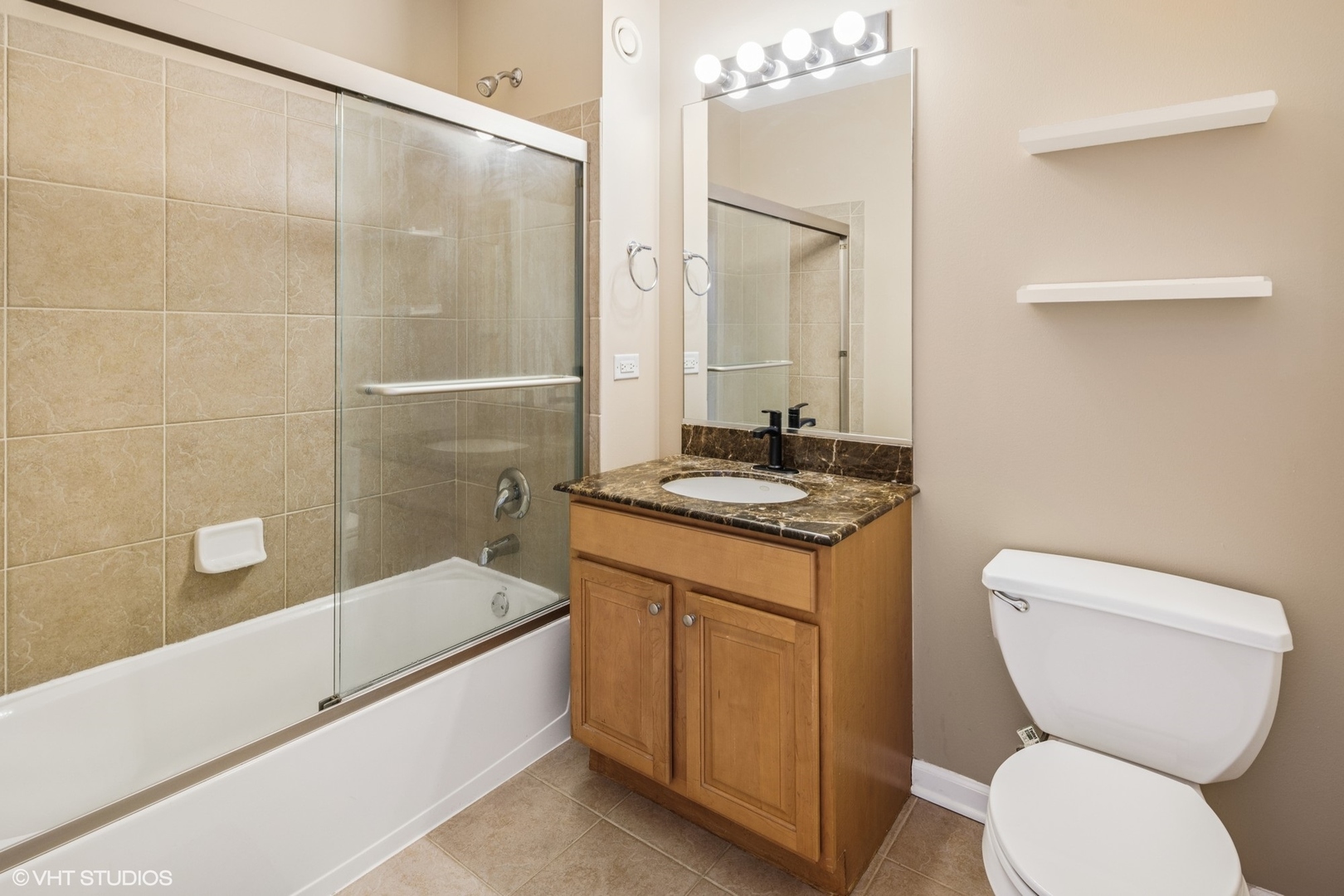 125 S Jefferson Street Unit: 2110