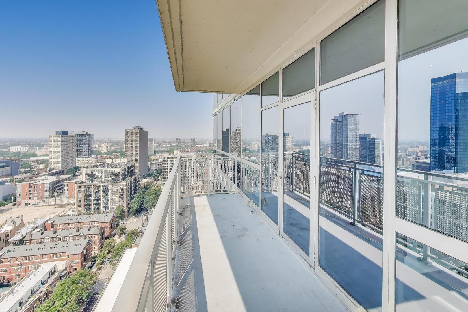 1901 S Calumet Avenue Unit: 2301