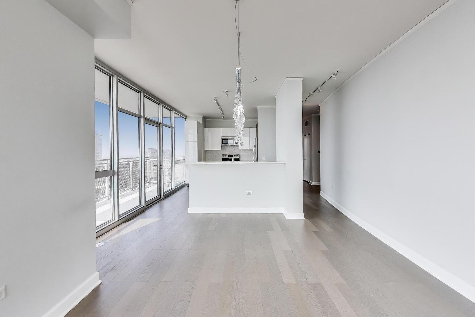 1901 S Calumet Avenue Unit: 2301