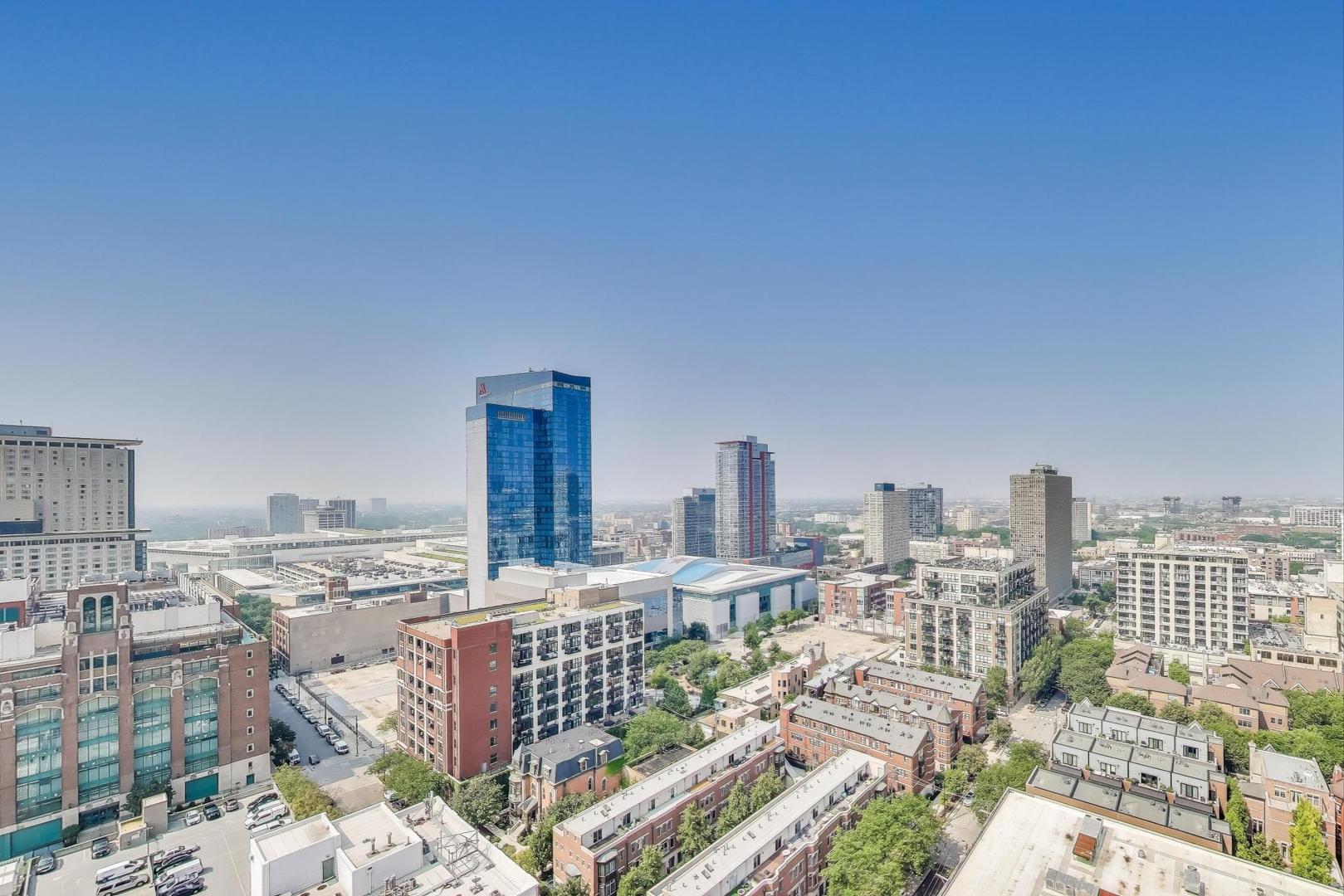 1901 S Calumet Avenue Unit: 2301