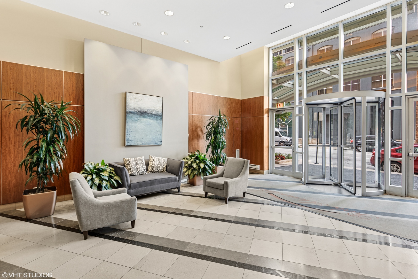 125 S JEFFERSON Street Unit: 2806